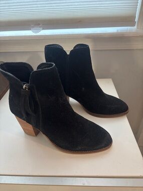 FRYE AND CO. Black Suede Ankle Booties with Wooden Block Heel